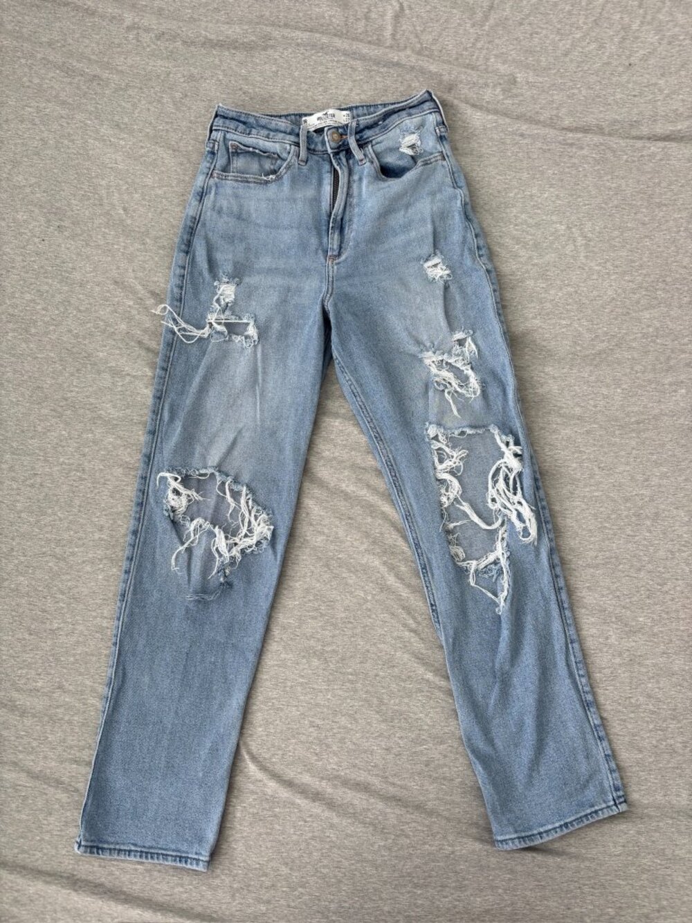 Hollister Curvy Ultra High Rise Vintage Straight Jeans Womens 26 Distressed Y2K